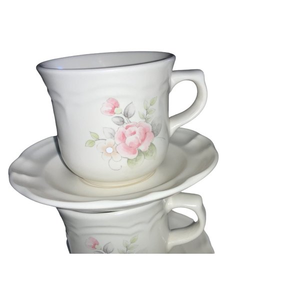 4 Pfaltzgraff Cups & Saucers- Floral Rose - Picture 2 of 7
